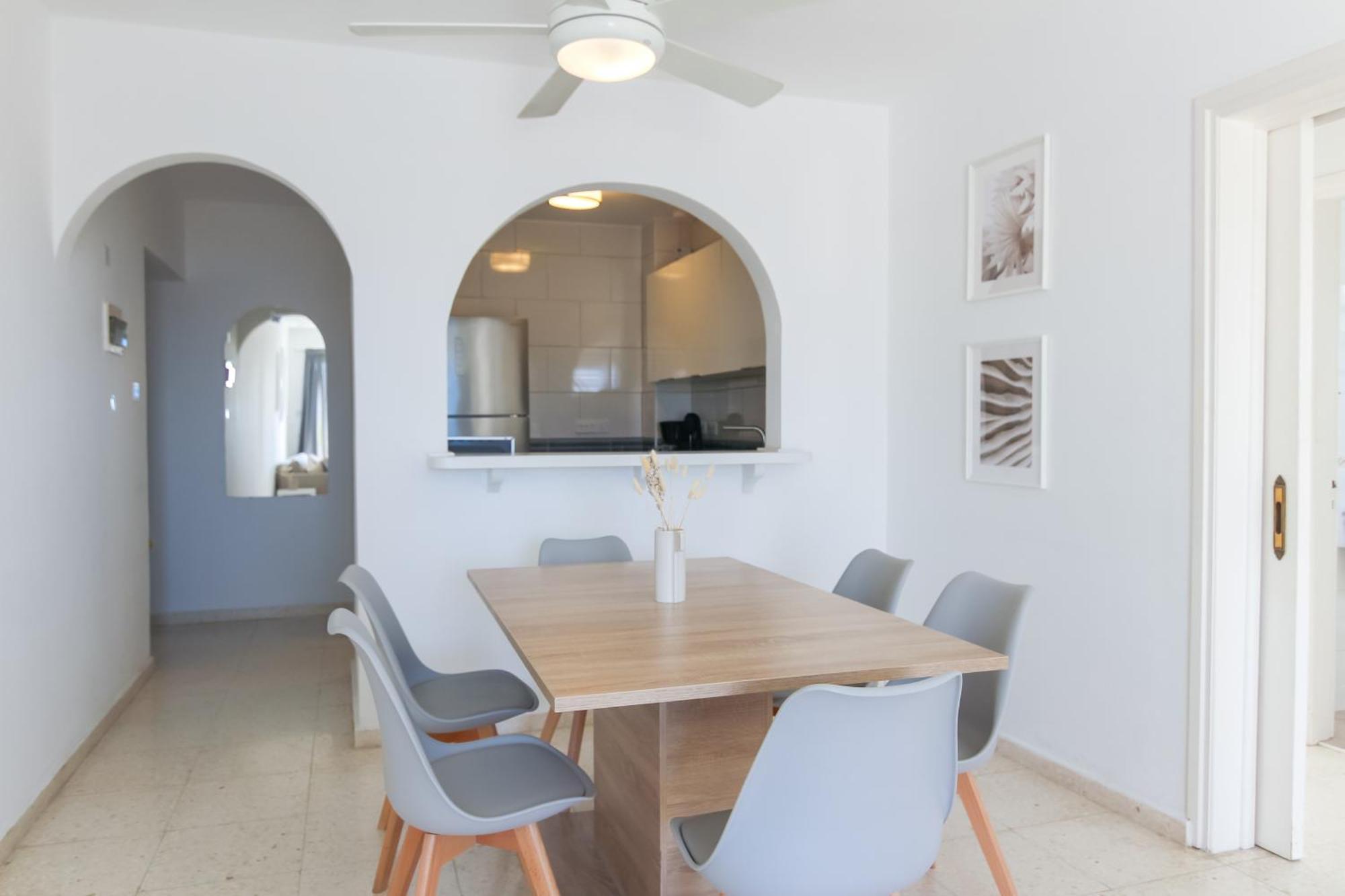 Phaedrus Living: Byzantium Modern City Flat Paphos Exteriér fotografie